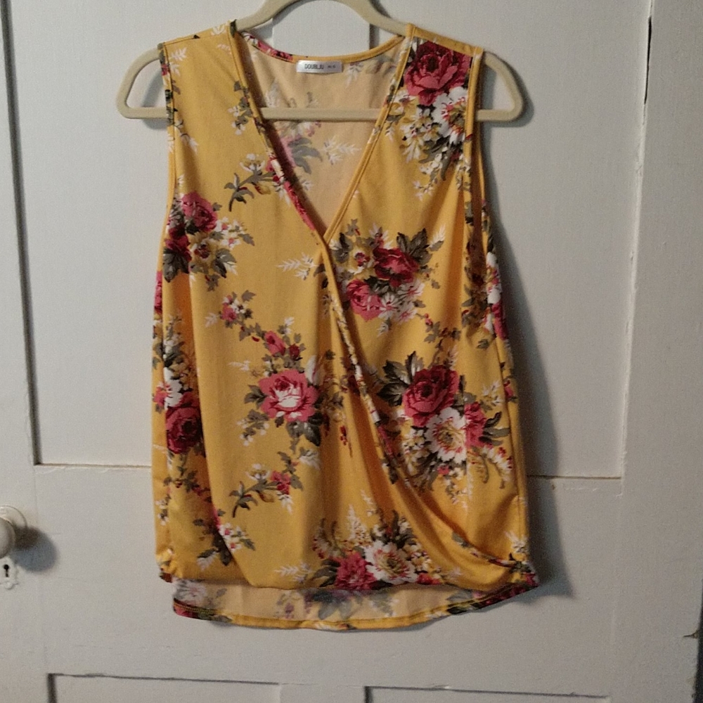 Yellow Rose Print Sleeveless Criss-Cross Front Top